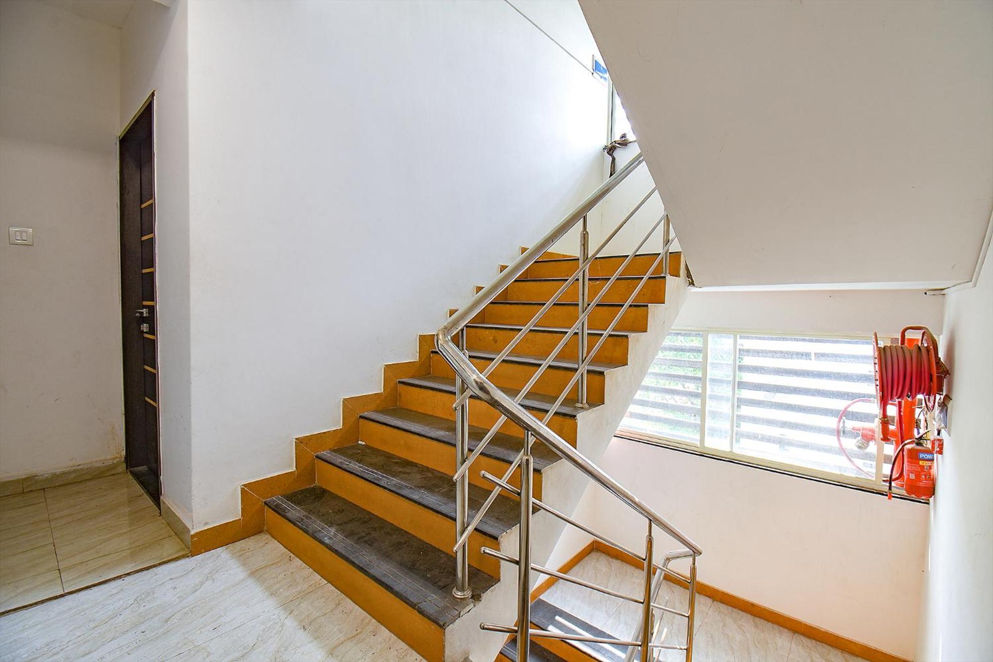 Fabhotel M S Hospitality Pune Eksteriør bilde